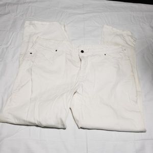 Jeans size 18